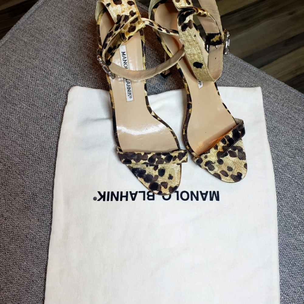 Manolo Blahnik Satin Leopard Heel